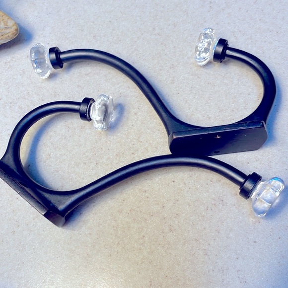 2 Vintage glass knob hooks - Picture 11 of 12